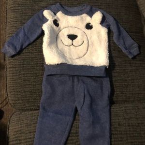 Size 12 months bear sweatsuit